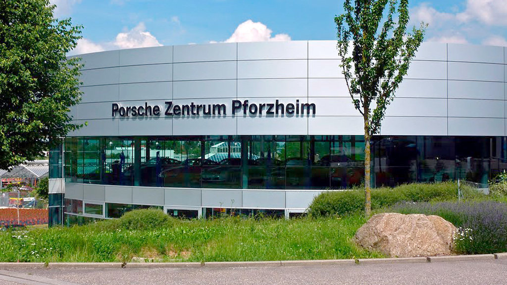 Neubau Porsche Zentrum in Pforzheim von Schreiber Stahlbau