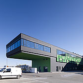 Stahlkonstruktion von Schreiber Stahlbau als Tragwerk für den Gewerbeneubau mit Büro in Bochum