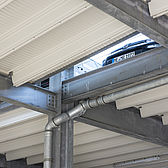 Aluminiumfassade in gelochter Ausführung am System Parkhaus von Schreiber Stahlbau