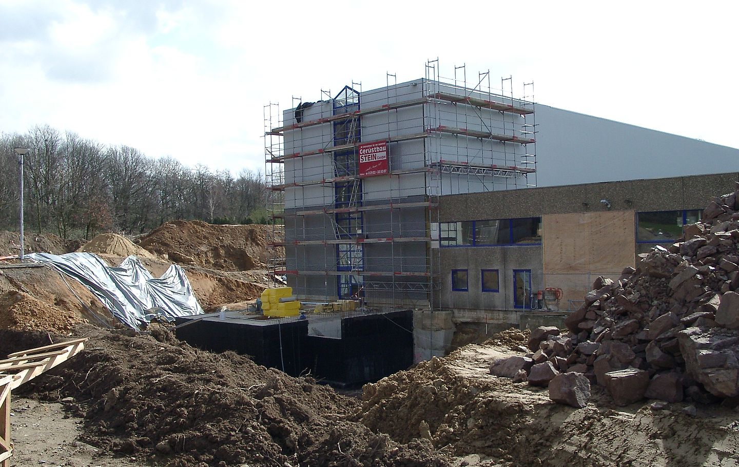 Baustellenansicht Neubau Sprinklerzentrale für ein Hochregallager erstellt durch Schreiber Stahlbau