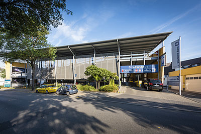 Parkhausbau des Parkhaus Herstellers Schreiber Stahlbau in Hilden