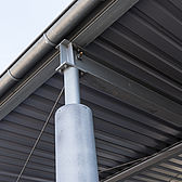 Hallentragwerk in Stahl für den Vordachbereich für die Firma Tang Fahrzeugbau in Hilden von Schreiber Stahlbau