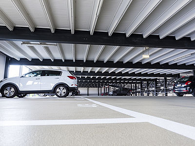 Hoesch Additivdecke Untersicht des Parkhaus Herstellers Schreiber Stahlbau