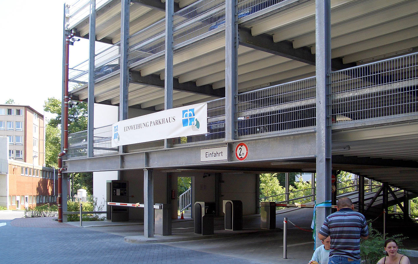 Parkhausneubau in Stahverbundbauweise des Parkhaus Herstellers Schreiber Stahlbau