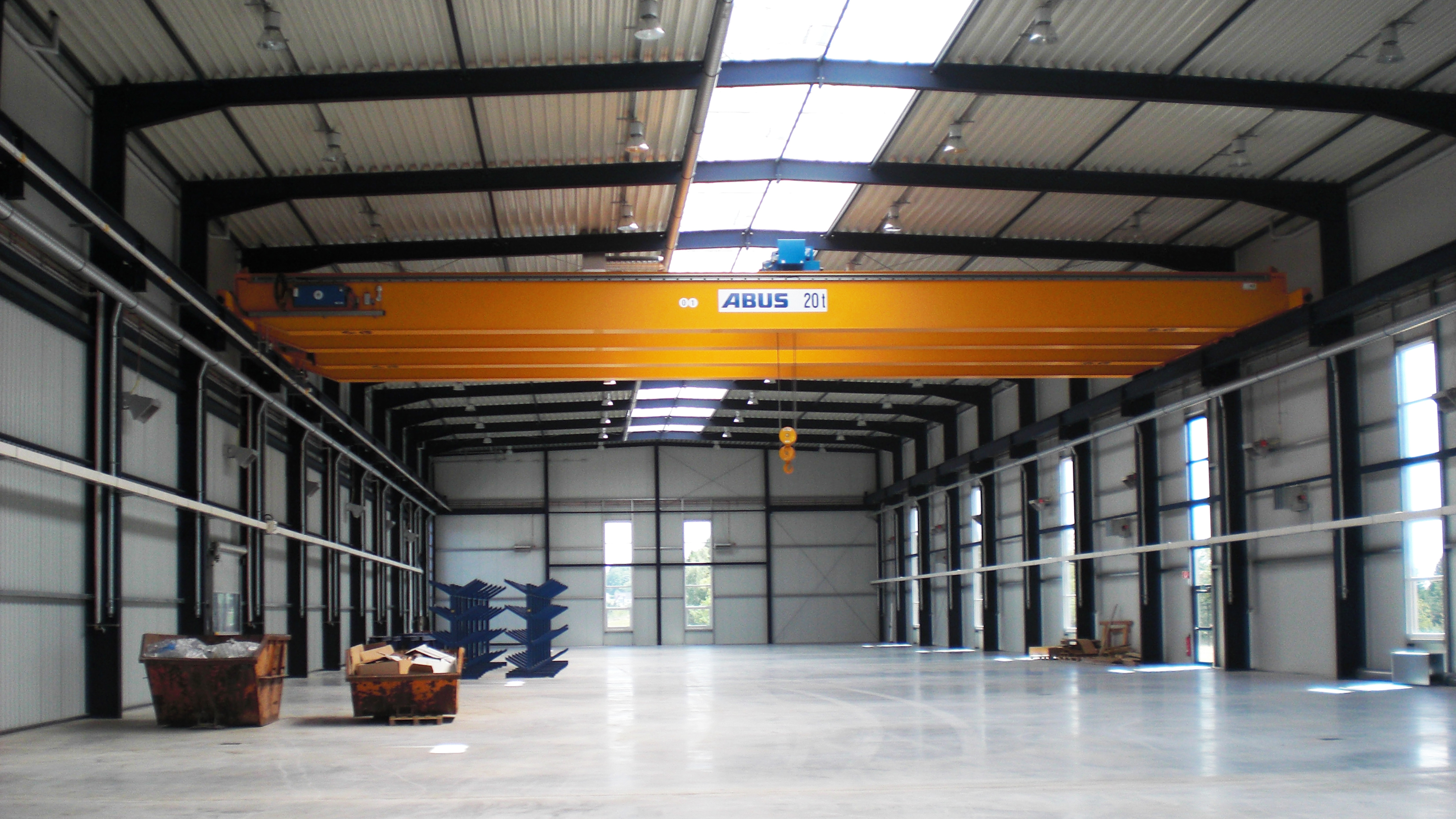 Kranbahnhalle mit Brückenkran des Herstellers ABUS in Gummersbach