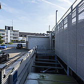 Parkhausfassade eines Systemparkhauses von Schreiber Stahlbau