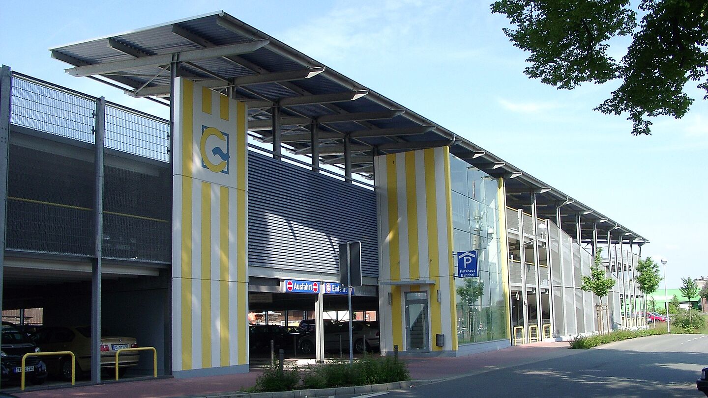 Neubau Park und Ride Parkhaus in Greven erstellt von Schreiber Stahlbau