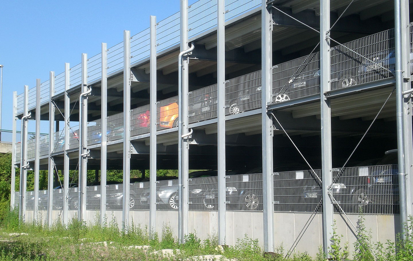 Neubau eines Mitarbeiterparkhauses des Parkhaus Herstellers Schreiber Stahlbau