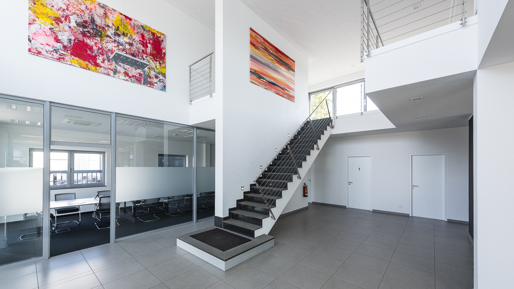 Büroneubau entwickelt und geplant durch Schreiber Stahlbau für Tang in Hilden