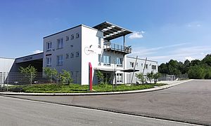 Lagerhalle mit Sozialtrakt und Bürogebäudes in Hückeswagen - Schreiber Stahlbau