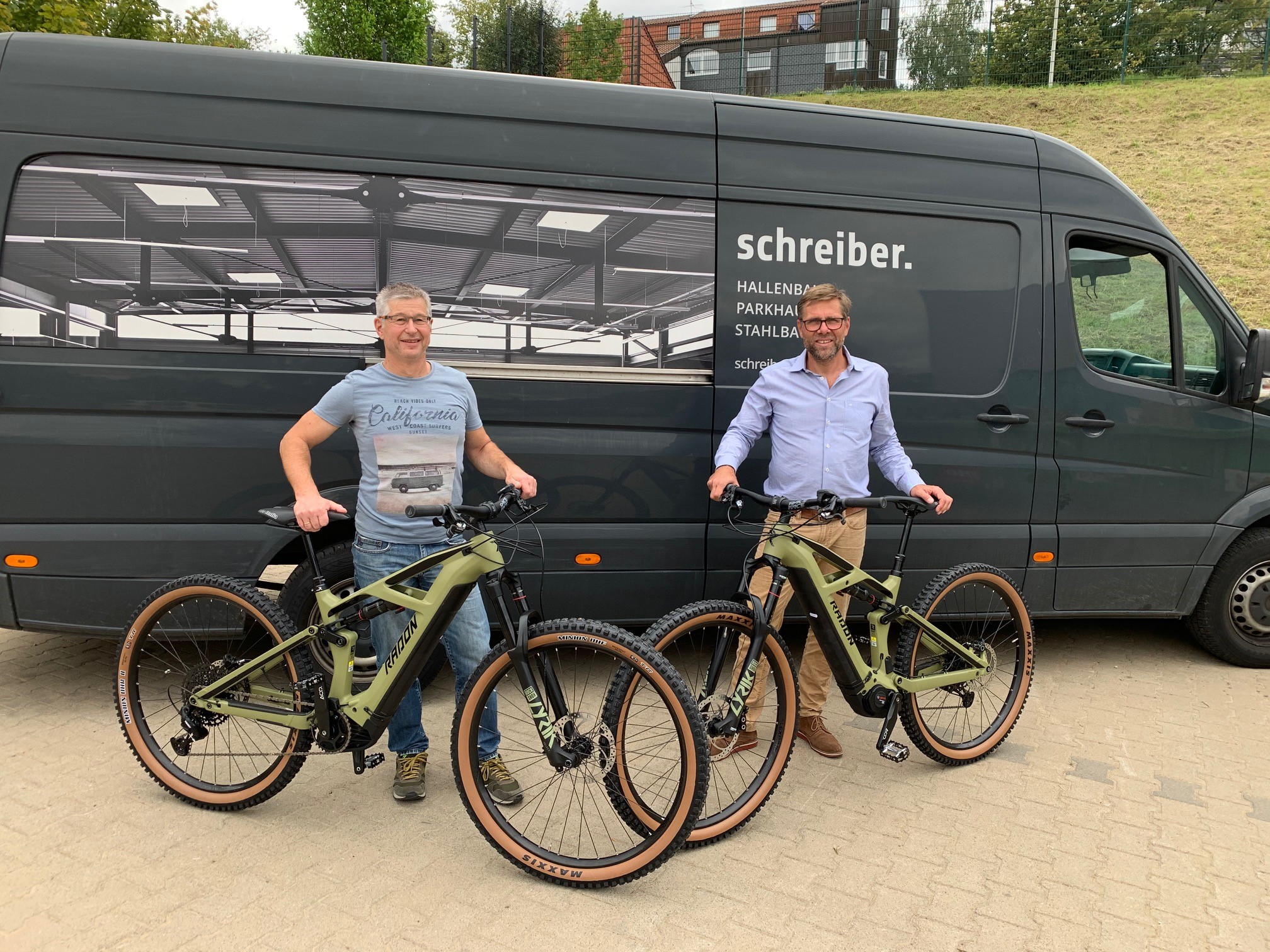 Mitarbeiter der Schreiber Stahlbau setzen auf E-Bikes